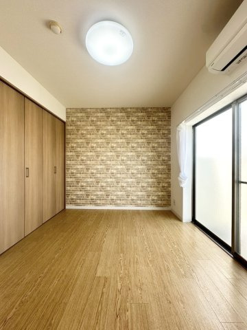 第3田辺マンションの居間・リビング