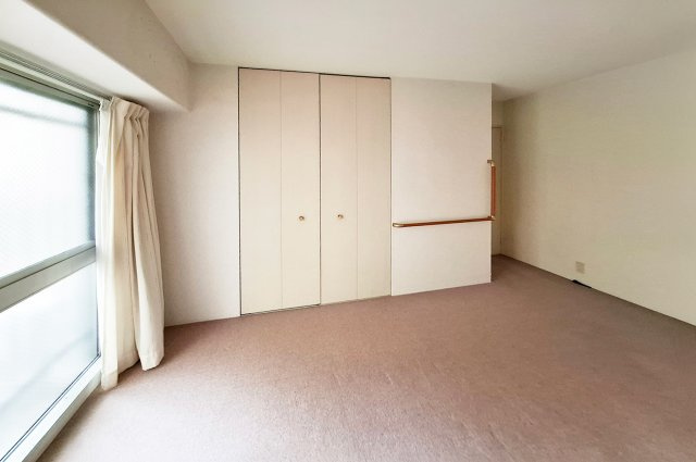 コスタ・ミラにしきのはま1番館の寝室|洋室1