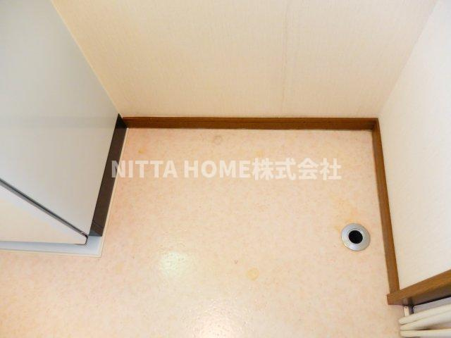 アゼリアコートＥの設備|室内洗濯機置き場も設置しています＊