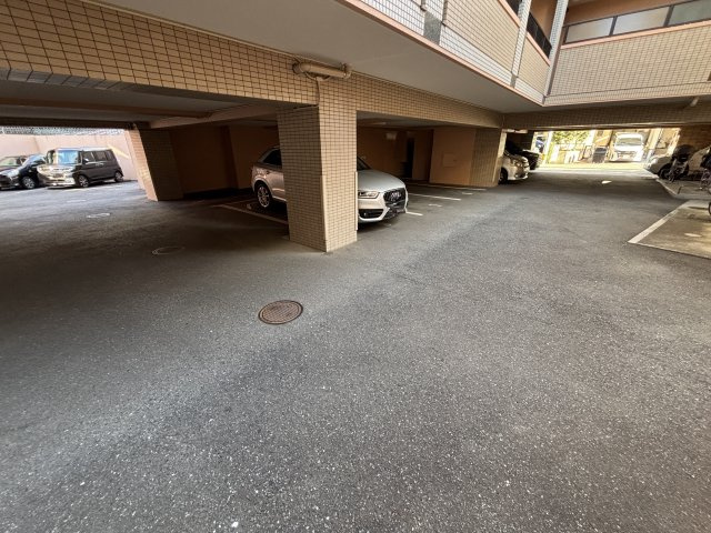 TenGood祖原の駐車場|駐車場完備です