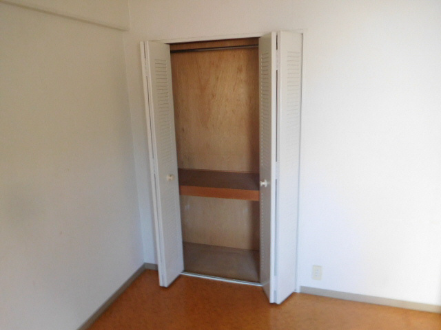 サニーガーデンの収納
