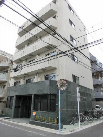 【外観】 | 大裕ビル | 鉄筋コンクリート造のがっちりとした建物。
