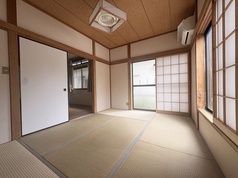 稲城市矢野口の一戸建ての和室