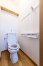 落ち着いたトイレです