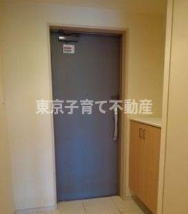 マチュリティ小石川の玄関