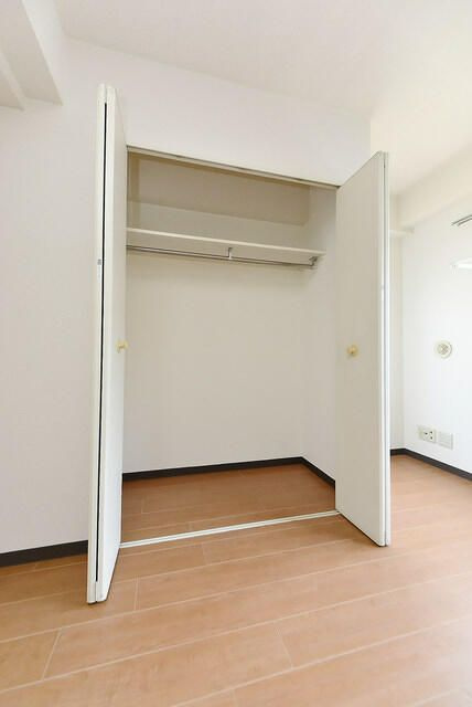 メゾン・ド・ヴィレ日本橋茅場町の収納