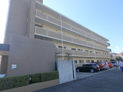 【外観】 | レルンブラール | 落ち着いた雰囲気の外観です