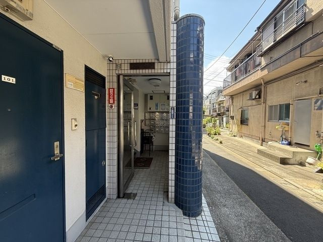 グレースシャンブルのエントランス