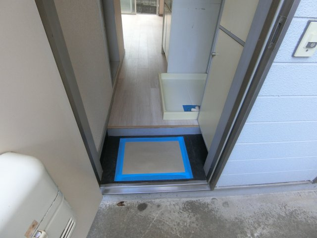 ビラ久末の玄関|他のお部屋の参考写真となります。