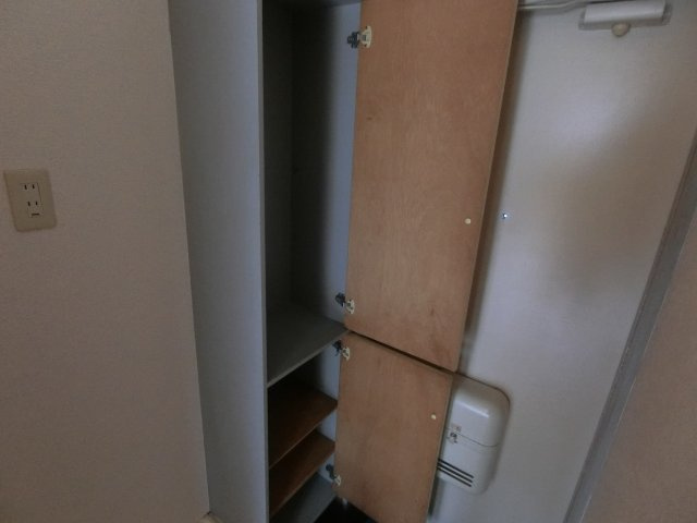 ビラ久末の収納|他のお部屋の参考写真となります。