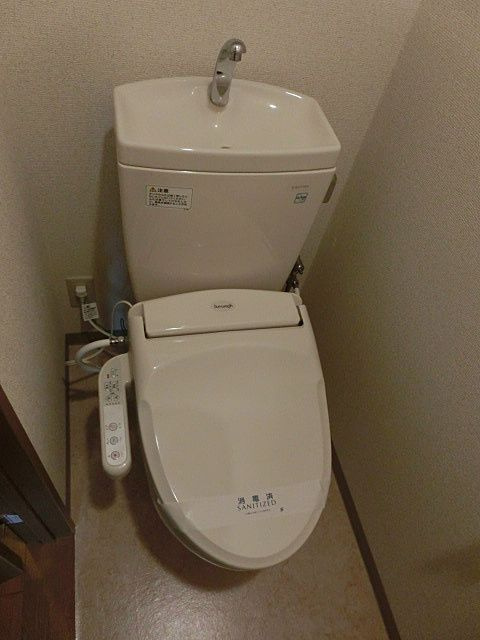 フラットさつきVのトイレ