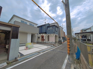 【前面道路含む現地写真】 | 名古屋市瑞穂区白砂町３丁目53-2【仲介手数料無料】新築一戸建て　1号棟