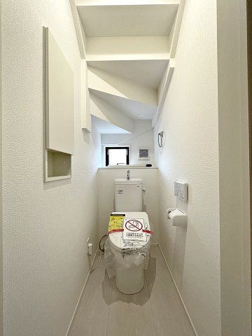 新築戸建・新築建売　郡山市東原一丁目　富田東小・富田中のトイレ|各階にございますので、朝の混雑時や夜中の利用も安心です！