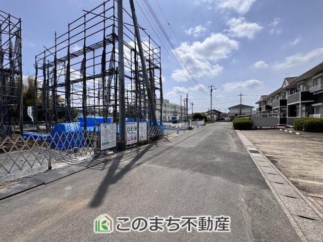 ワイウッドコート下都賀郡壬生町安塚第3期　5号棟の前面道路含む現地写真|前面道路含む現地写真
