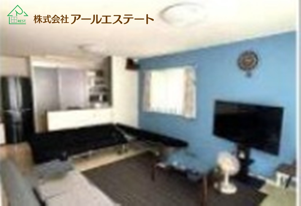 姫路市飾磨区今在家7丁目　　山陽電鉄「西飾磨駅」徒歩10分の居間・リビング