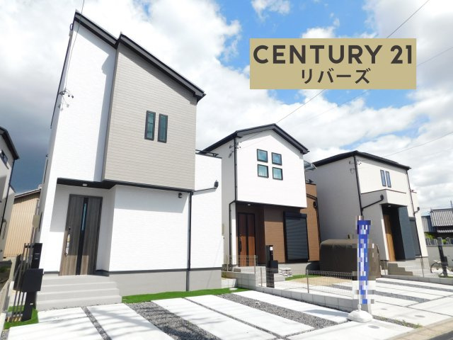 名古屋市中川区吉津３丁目の新築一戸建の外観|☆ラスト１棟☆　　新価格！！いつでもご案内出来ます♪（お問合せ当日、平日、水曜、夜間でもＯＫ）　敷地４２．５５坪！　駐車らくらく並列２台ＯＫ　収納付きＬＤＫ約２０．０帖！　全居室南向き♪　広い庭付き！