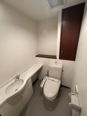 グランドメゾン丸之内のトイレ
