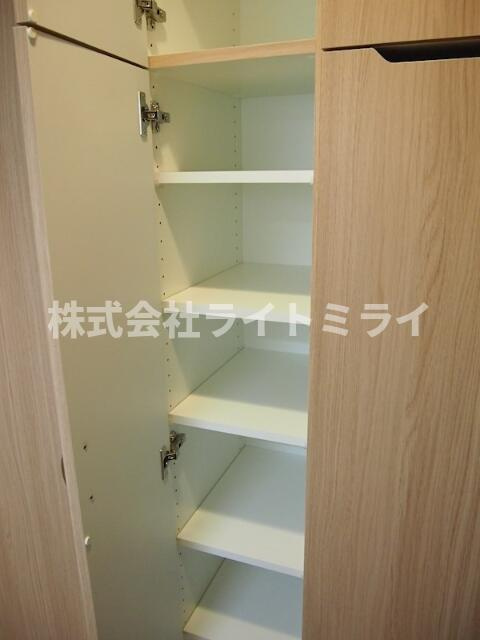 ルーブル豊島千川の収納|下足入 