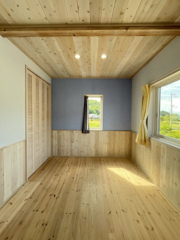 安来市汐手が丘中古住宅の洋室
