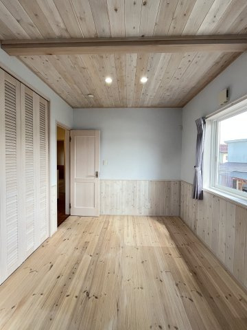 安来市汐手が丘中古住宅の洋室