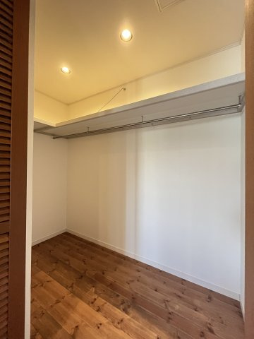 安来市汐手が丘中古住宅の収納