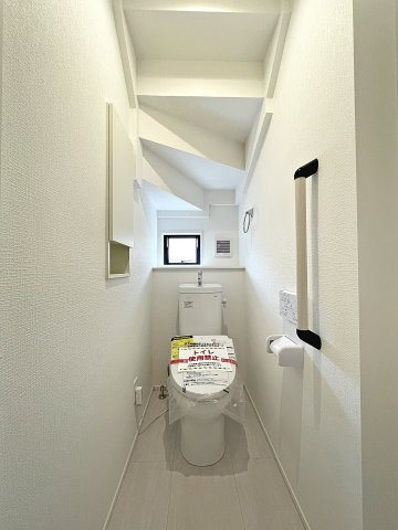 新築戸建・新築建売　郡山市東原一丁目　富田東小・富田中のトイレ|各階にございますので、朝の混雑時や夜中の利用も安心です！