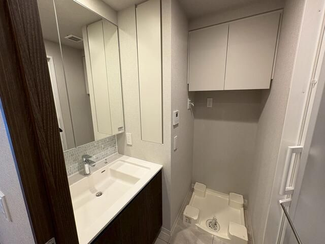 オーベルアーバンツ秋葉原の洗面所