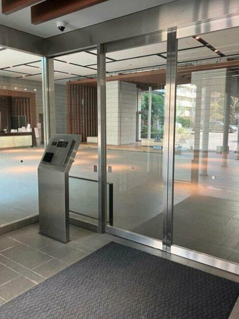 イーストゲートスクエアのエントランス