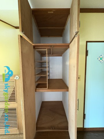 逗子市小坪６丁目　中古戸建の収納|1階廊下の収納
