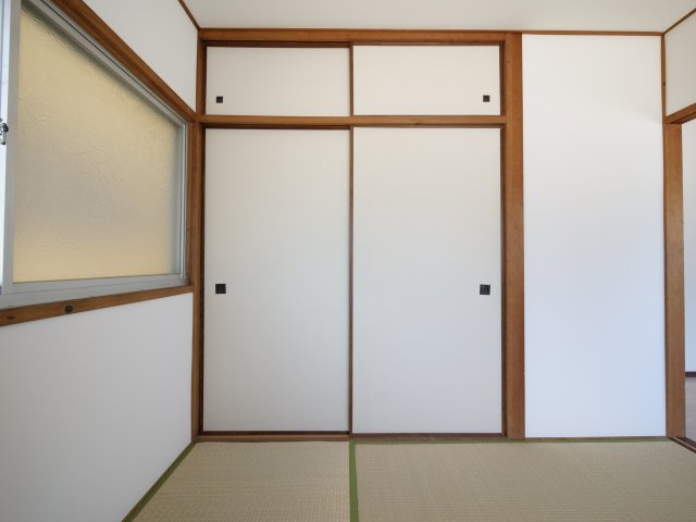 石井様貸家の収納