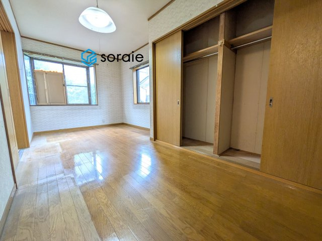 川越市霞ケ関東5丁目　中古戸建の洋室|令和8年6月12日撮影。