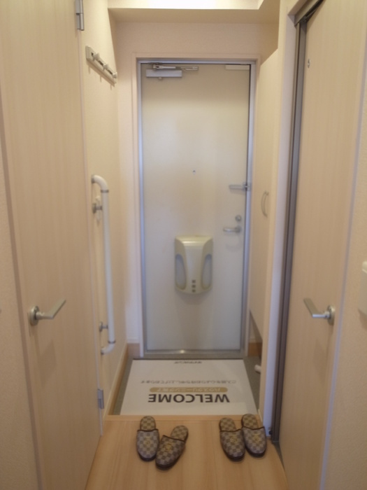 HN's D-room in 楡の玄関