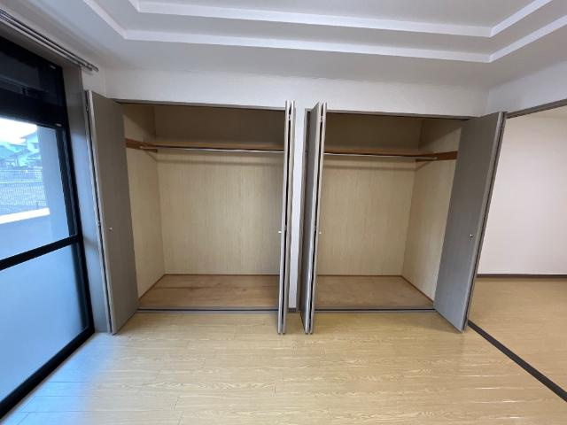 カームｆ本郷の収納|クローゼット