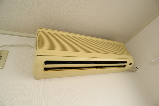 【設備】 | 川辺ビル | エアコン
