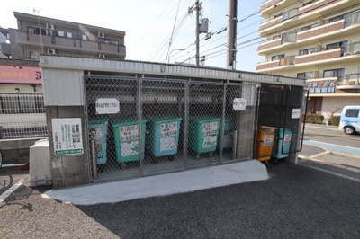 【その他共用部分】 | エスト深井 | 敷地内ゴミ置き場