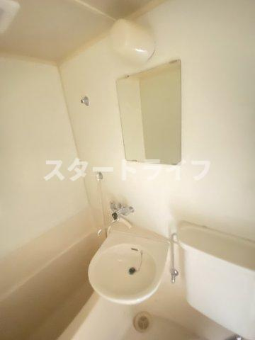 大阪市東淀川区東中島５丁目の賃貸マンションの洗面所