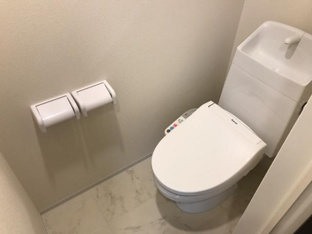 シャワー付トイレ