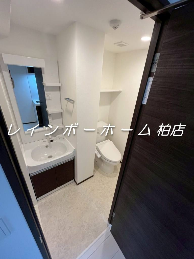 特典：仲介手数料が無料です!!の洗面所|洗面所です
※現況優先になります。