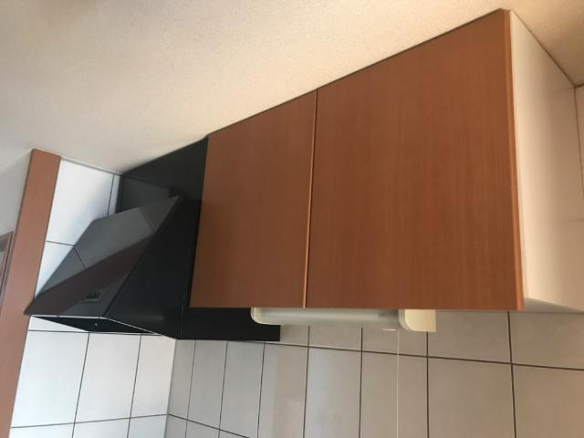 吊り戸棚