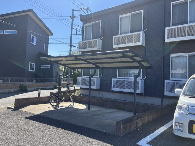 屋根付き駐輪場