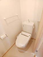 シンプルで使いやすいトイレです