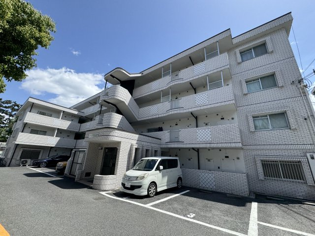 パークハイツアイリス2号館
