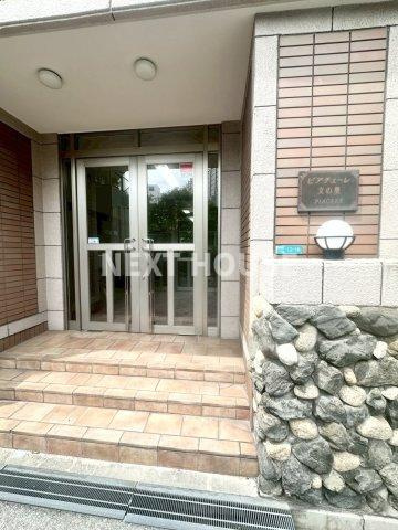ピアチェーレ文の里のエントランス