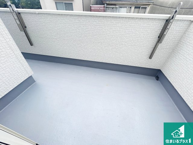 尼崎市東園田町　第29期　新築一戸建てのバルコニー|日当たりのよいバルコニー！お部屋が開放的に！