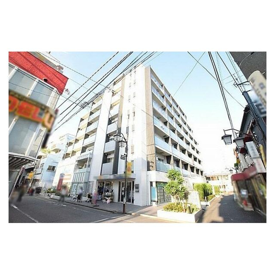 【外観】 | ダイナシティ中野沼袋 | 鉄筋コンクリート造のがっちりとした建物。