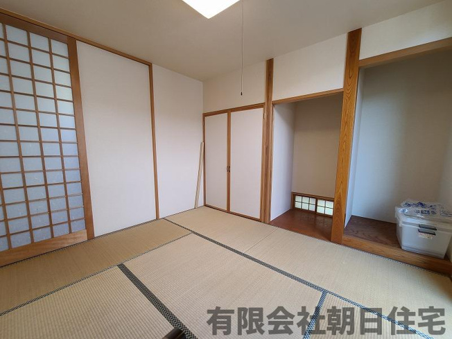 【和室】 | 玉湯町玉造中古戸建 | 落ち着いた雰囲気の和室です