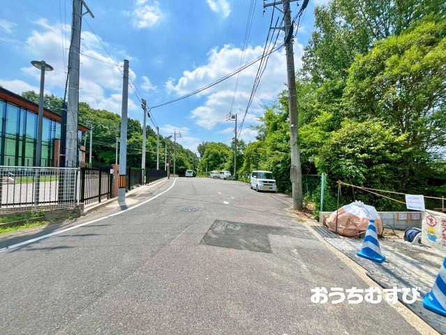 守山区小幡北3期(全2棟)の前面道路含む現地写真