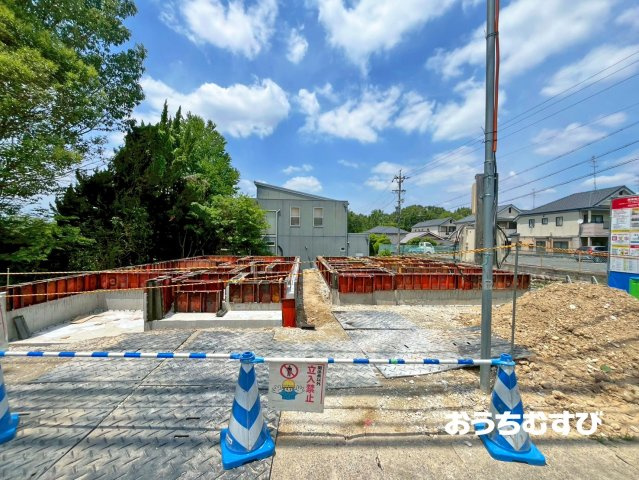 守山区小幡北3期(全2棟)の前面道路含む現地写真
