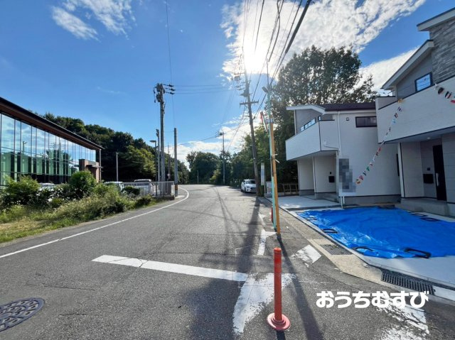 守山区小幡北3期(全2棟)の前面道路含む現地写真