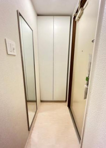 プラチナフォルム東長崎の玄関